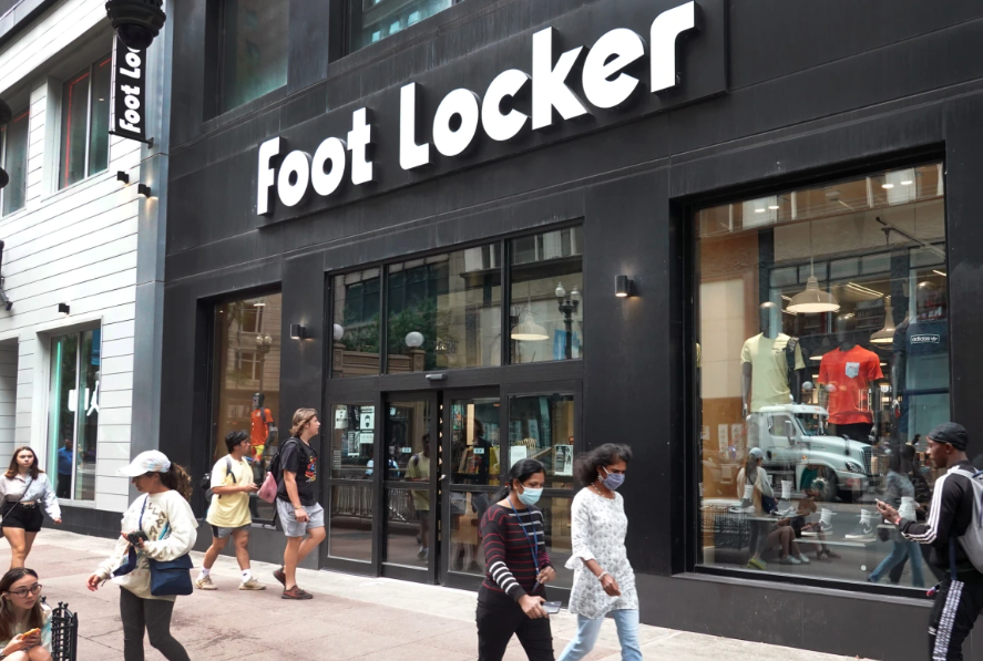 Foot Locker To Close Nearly 400 Mall Stores by 2026